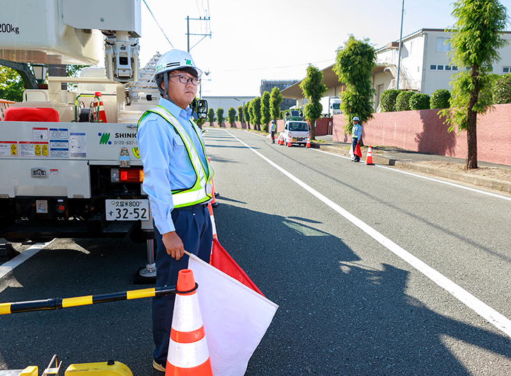 シンカセキュリティ株式会社　福岡・熊本の交通誘導警備の仕事風景