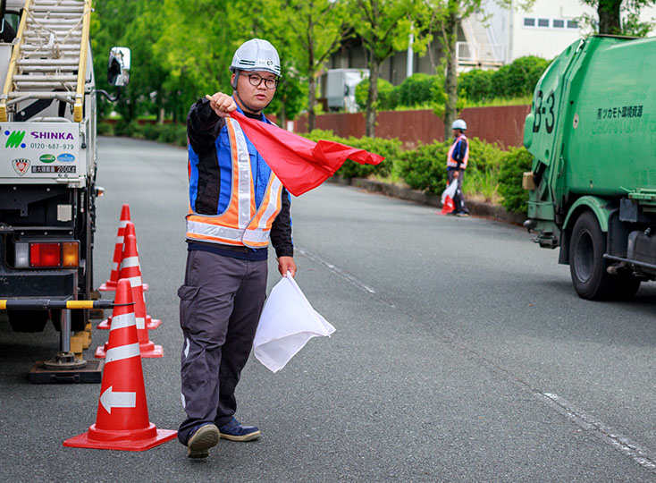 アスエイト株式会社　福岡・熊本の交通誘導警備の仕事風景